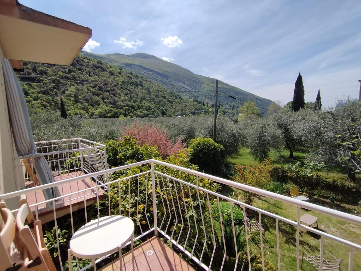 Casa Di Nin Daire Torbole Sul Garda Dış mekan fotoğraf