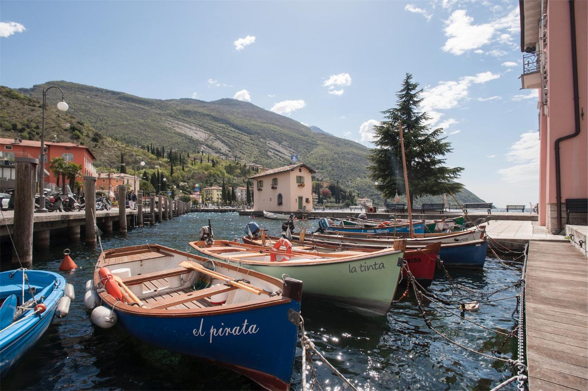 Casa Di Nin Daire Torbole Sul Garda Dış mekan fotoğraf